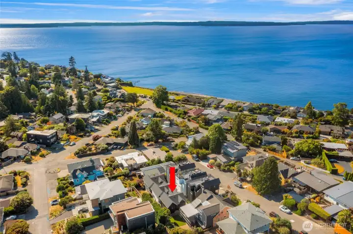 Unbeatable access to Ballard, Golden Gardens, Carkeek Park