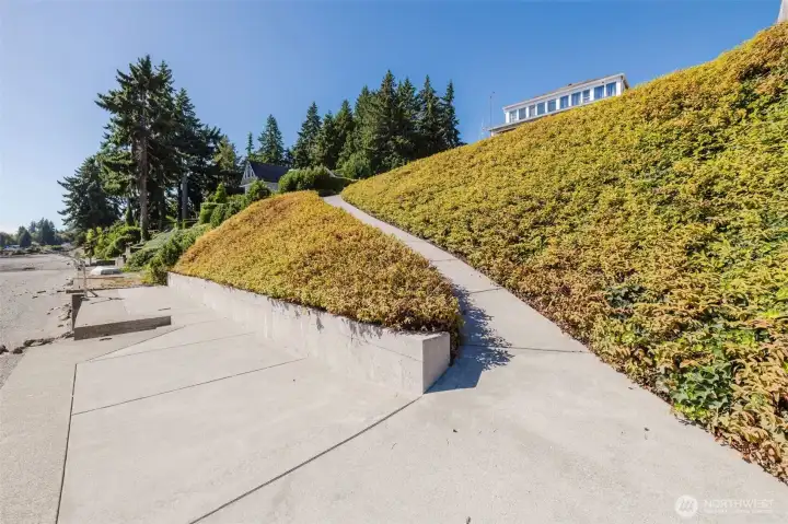 Amazing and rare concrete bulkhead