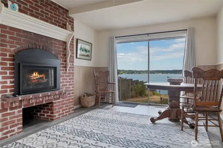 Fireplace in flex space.