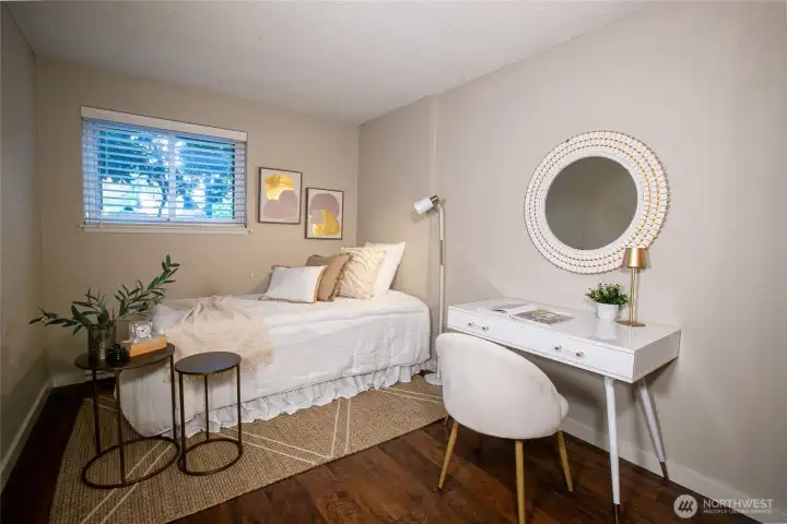 2nd Bedroom