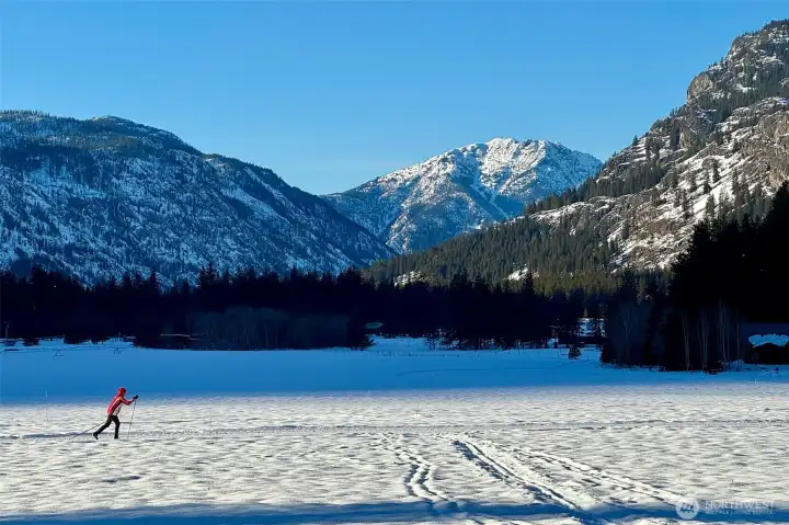 Ski from your backdoor onto the Methow Trails