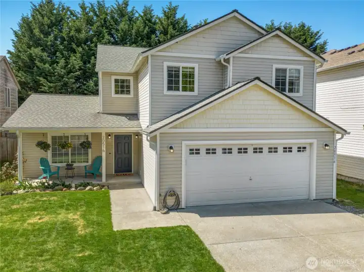 Welcome to your new home! This spacious and move-in ready abode is ready for its new chapter! Features include a newer roof, brand new water heater, newer furnace/AC and a newly refreshed backyard with cedar fence and sod! Enjoy 4 bedrooms (including one on the main floor!), ample storage and quality updates throughout. Let's take a look!