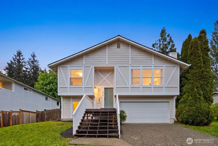 Snohomish WA home, Blackmans Lake, twilight exterior, warm lighting, updated entry, refreshed landscaping, 2 car garage, curb appeal, quiet neighborhood