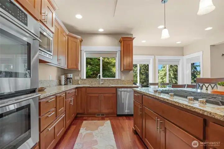 Granite countertops, quality cabinetry and stainless steel appliances. Granite countertops, quality cabinetry and stainless steel appliances.