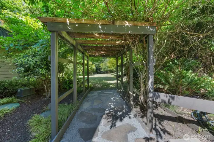Beautifully established landscaping. Beautifully established landscaping.