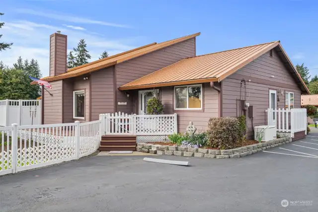 Well-maintained custom-built contemporary home with modern aesthetics while blending seamlessly with its surroundings.