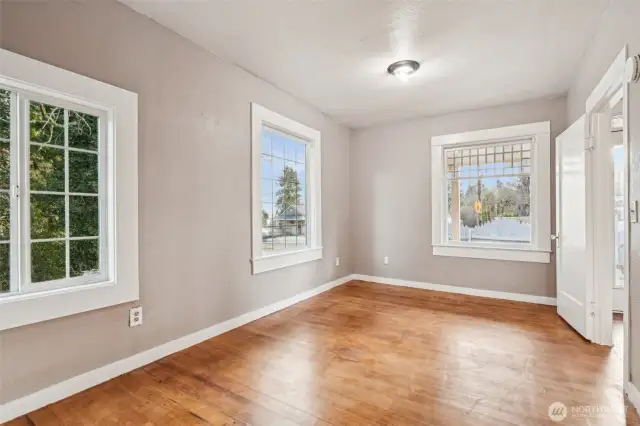 Second Bedroom, peep view of bay