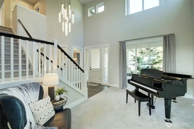 Bonus room with many options.