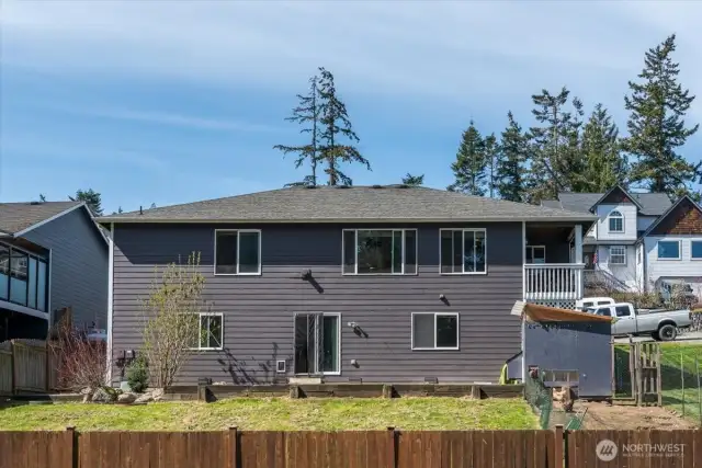 View of back of home