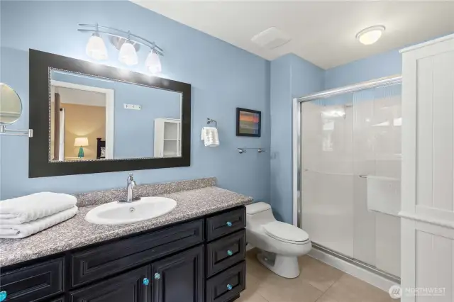 3/4 Bath in Primary