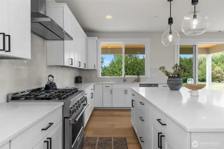 Presale, photos of similar home, colors & finishes may vary.