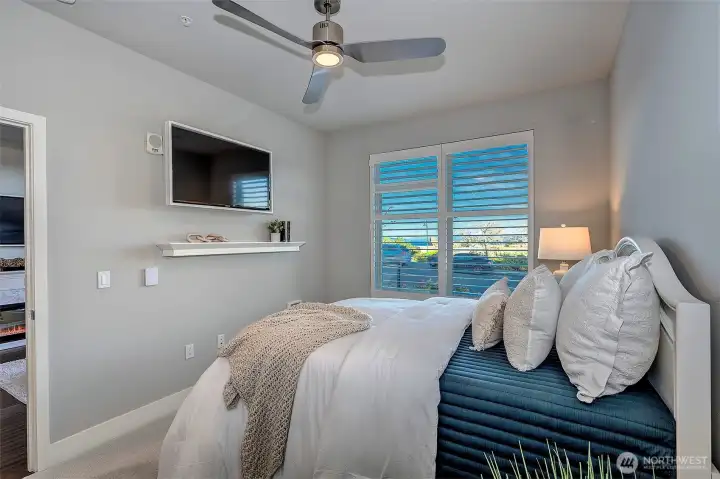 Gorgeous views of the Puget Sound and Mt. Baker when you wake up in the morning.