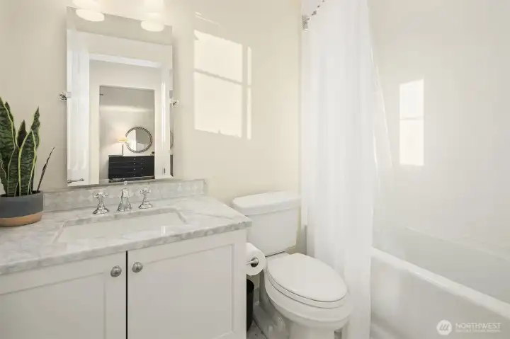 Full bath for bedroom #2