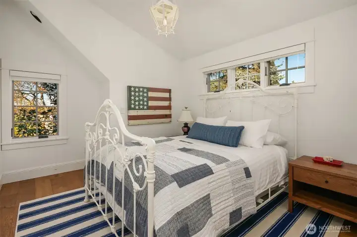 Bedroom in the carriage house
