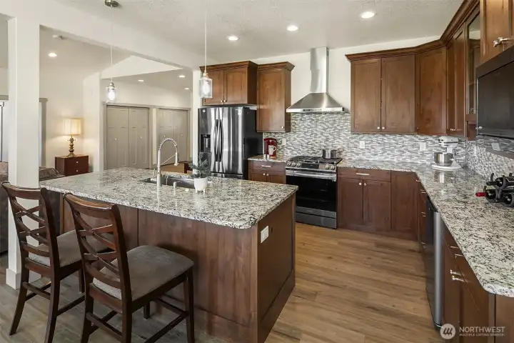 Built in 2022, this home is move in ready for you. All you have to do is bring your toothbrush! From the classy granite countertops to the shiny stainless appliances and ample kitchen cabinetry, this kitchen has everything you need to entertain guests or just live a great lifestyle with wide open spaces.