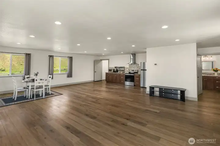 Studio apartment has kitchen space, walk in closet and full bath!