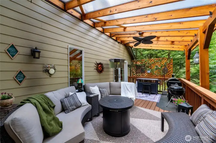 Amazing private outdoor living space.  Feels like you are sitting in a tree house.  Plenty of room for entertaining.  Covered for year round enjoyment.