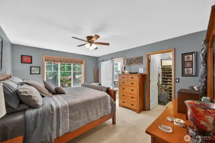Good sized primary bedroom.  Large walk in closet, great contemporary paint color.