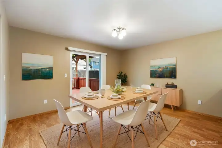 Dining room virtually staged