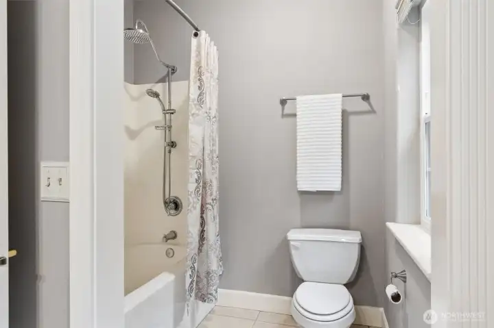 Full Guest Bathroom