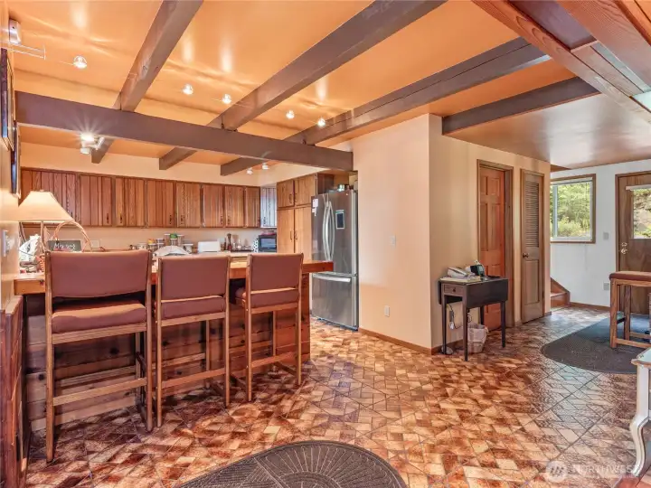 Tile flooring