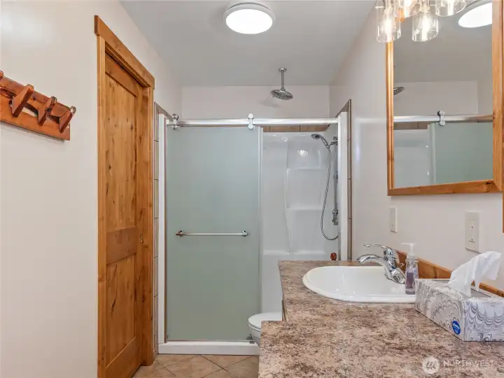 Cabin shower