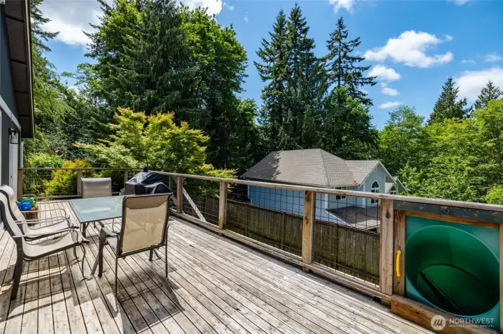 Sunny deck!