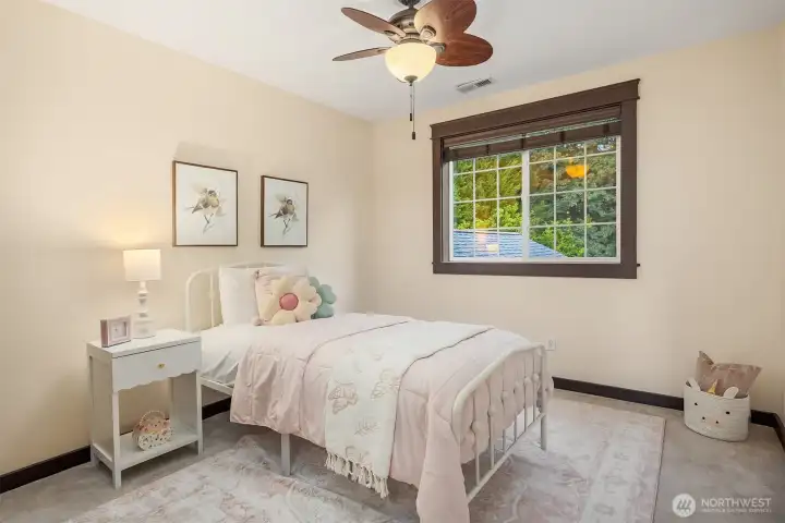 Upper Bedroom #2