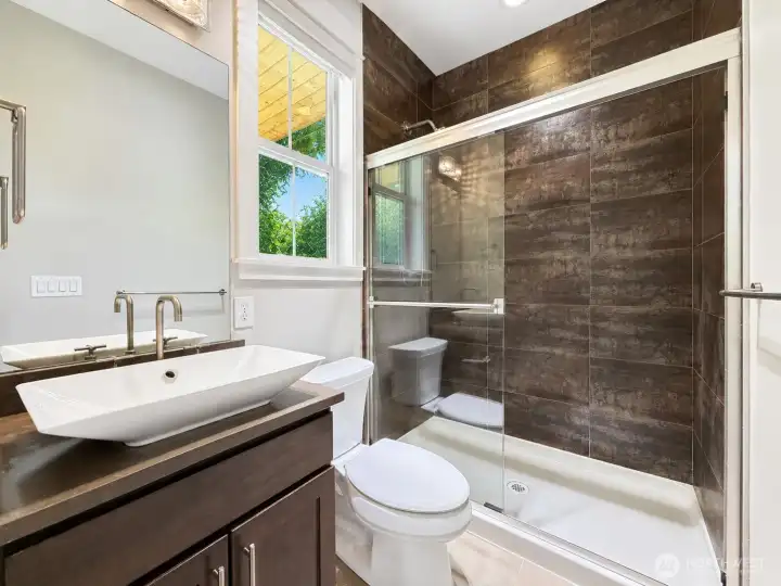 Main Floor Bathroom