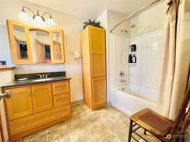 Upstairs Master Bath 2