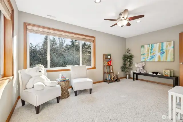 Bonus room on the upper level can be a young child's bedroom, or can become a playroom, media room, another office or den, work out room or whatever it is you need!