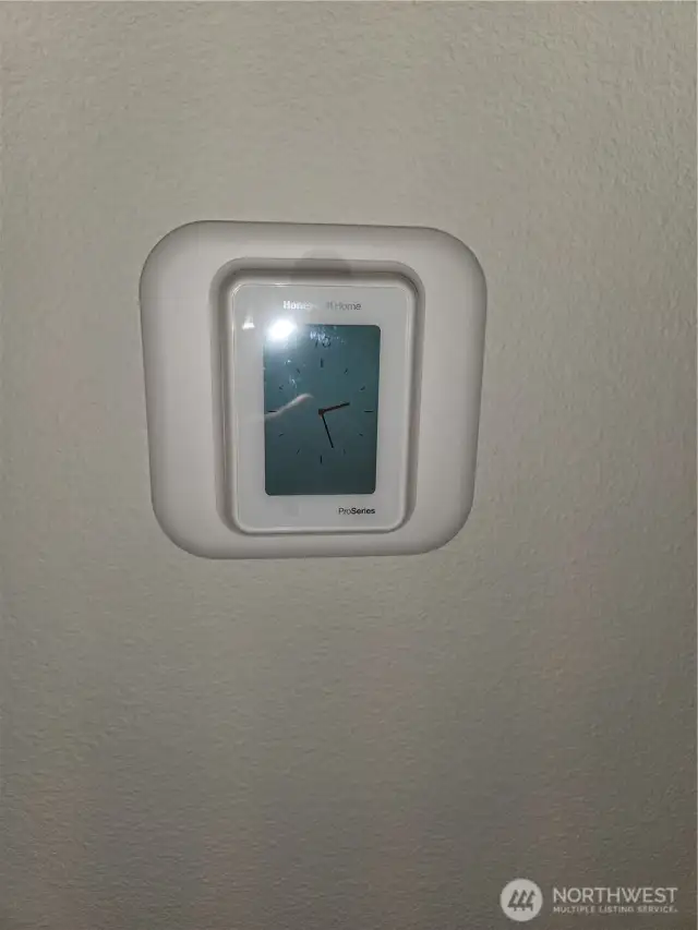 Thermostat off livingroom area