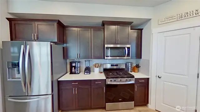 Stainless appliances
