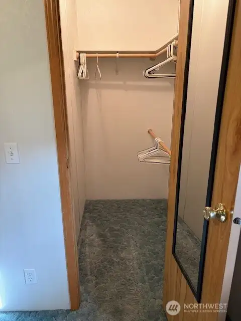 Main bedroom walk in