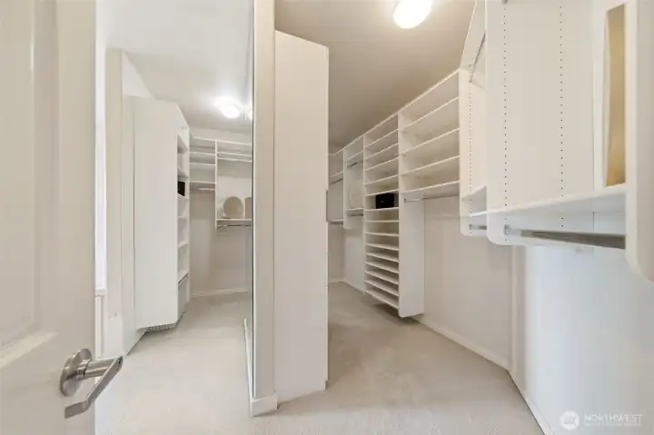 Primary Bedroom - Walk-In Closet