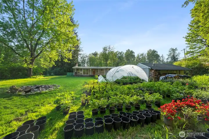 3/4 acre Flat Lot