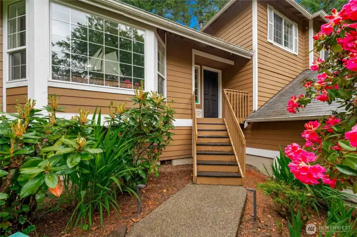 Walkway and stairs to front porch & front door
