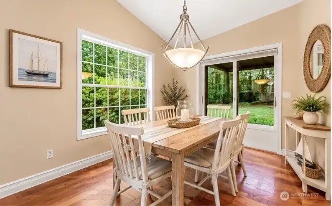 Dining Room, main level  *virtually staged