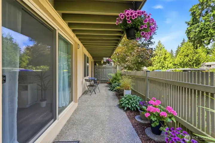 Private Patio. Private Patio.