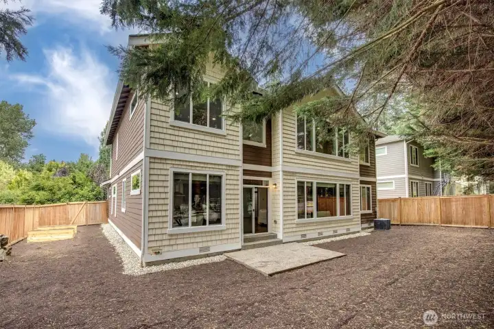 Large level sunny side yard and backyard Large level sunny side yard and backyard