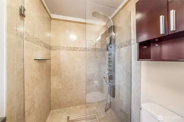 Primary ensuite bathroom