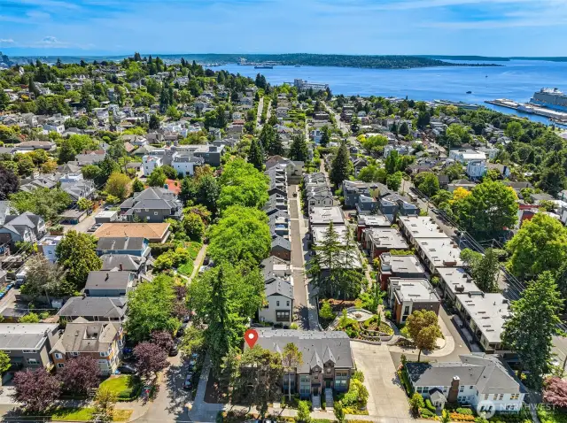 Come visit this impeccable residence where no detail has been overlooked — experience living at the pinnacle of Seattle’s finest.