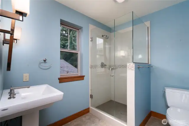 newer shower in room above garage