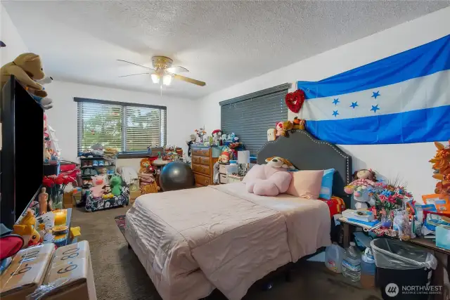 One of the nice sized bedrooms