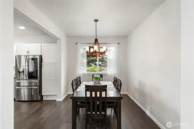 Separate formal dining area off kitchen.