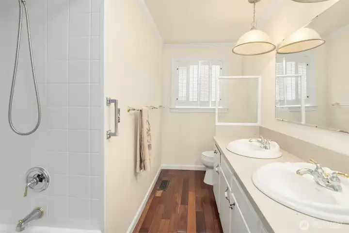 Main Bathroom