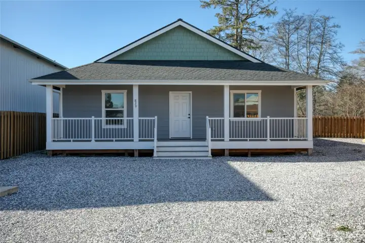 Low maintenance front yard