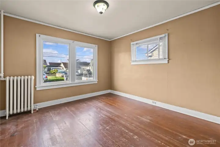 Bedroom 2, main floor