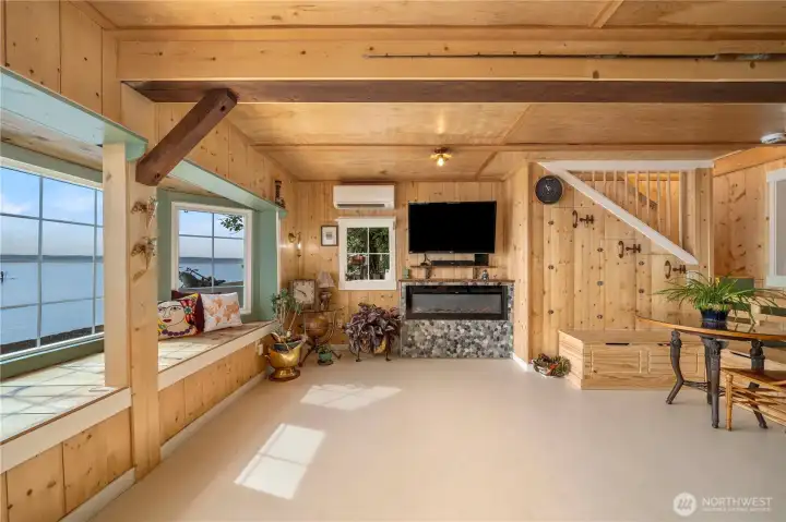 Open and inviting space designed for everyday living by the water.