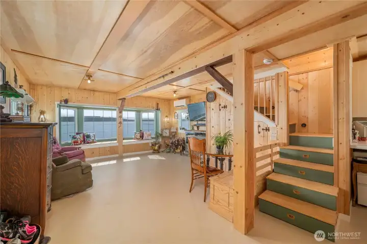 Flexible layout offering room to live, work, and unwind.